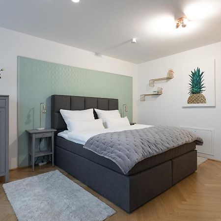 ☆NEW☆Luxus Studio☆NETFLIX/BOXSPRING ☆10min Centre☆ Viena Exterior foto