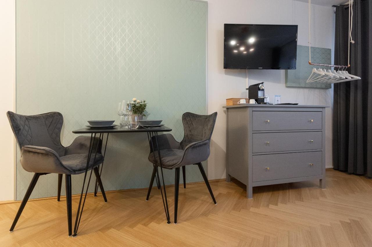☆NEW☆Luxus Studio☆NETFLIX/BOXSPRING ☆10min Centre☆ Viena Exterior foto